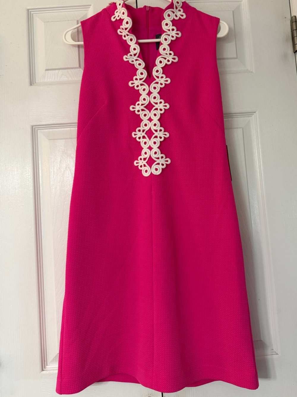 Vince Camuto Sleeveless Hot Pink Dress with White Trim Size 4